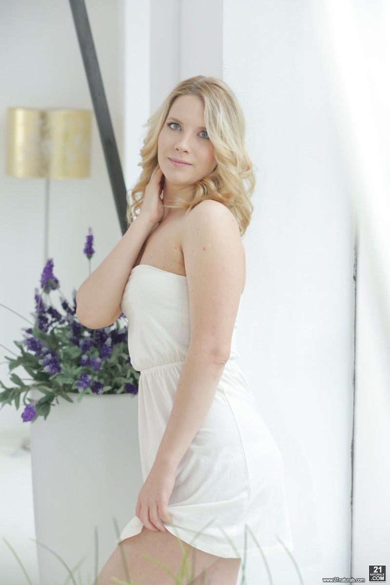 Loving You From Behind 00