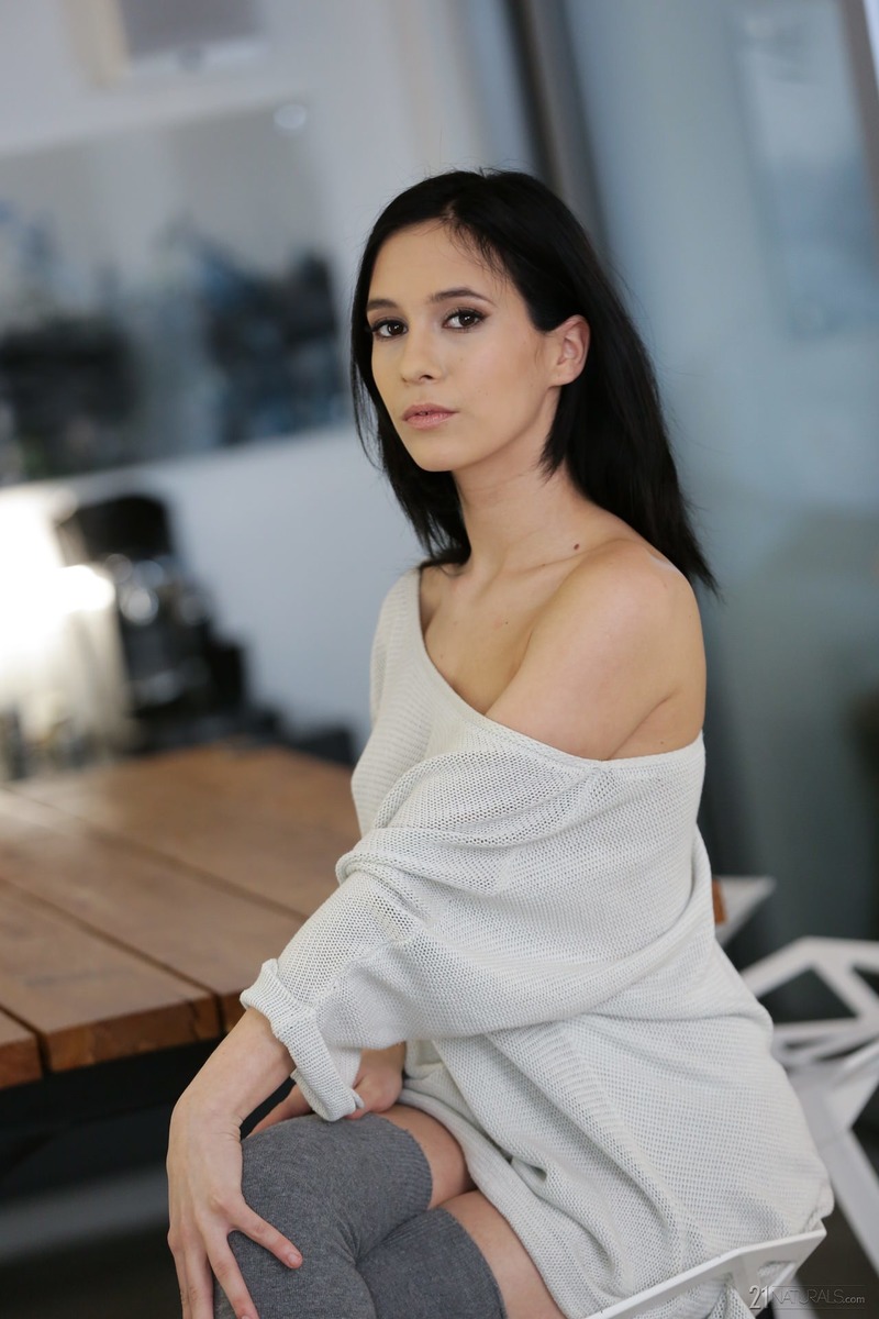 Sweet Nikki Fox 12