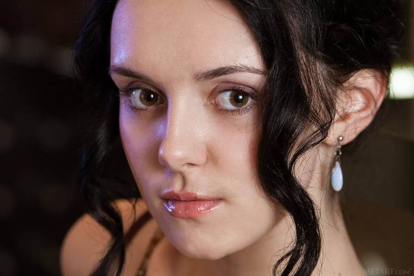 Dark-haired beauty Anatali 03