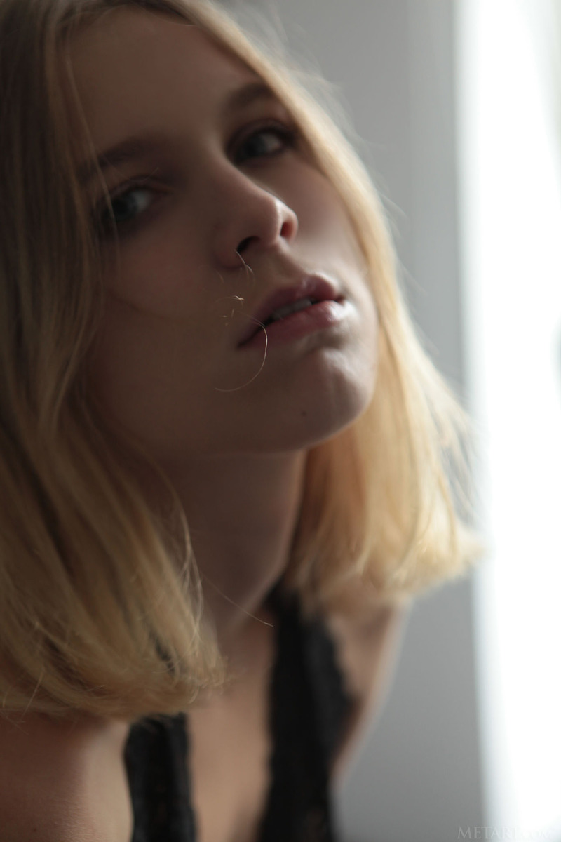Presenting Nora Pace 04