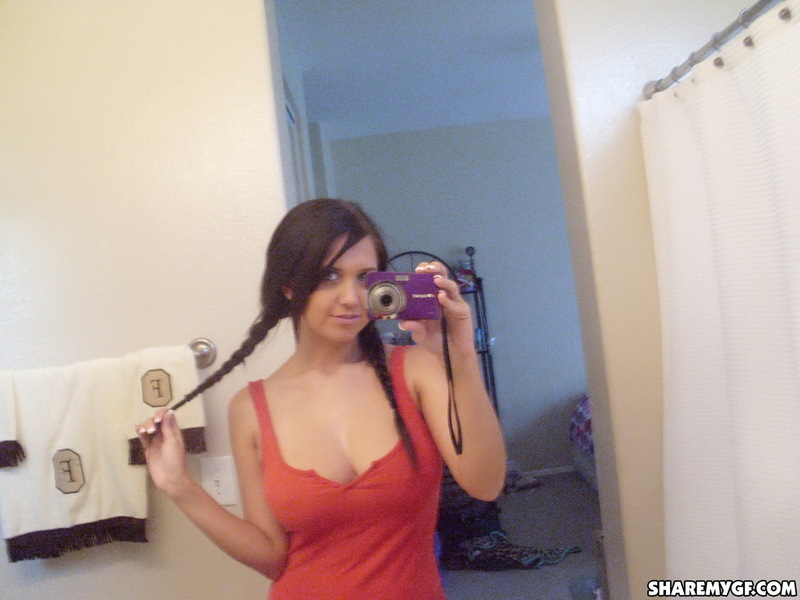 Chrissy Hot Selfshots 00