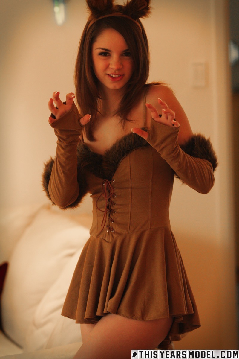 Cute Aspen Martin 00