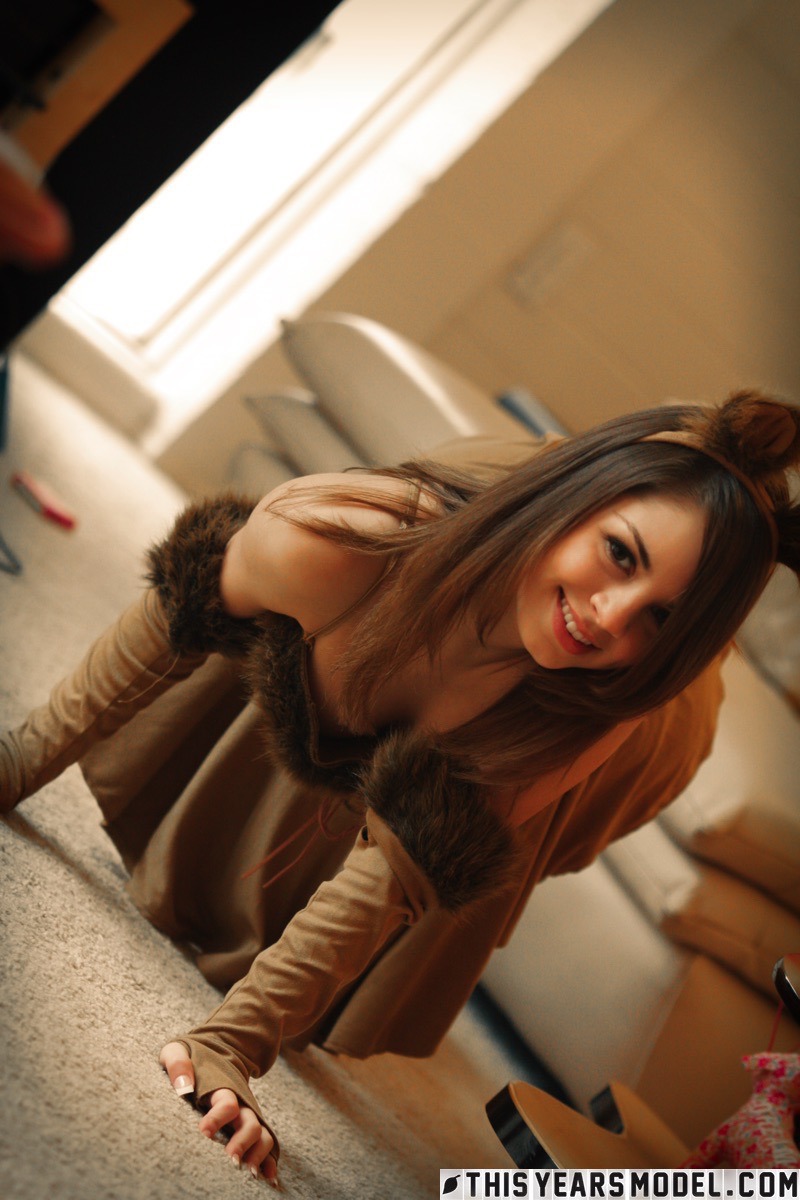 Cute Aspen Martin 07