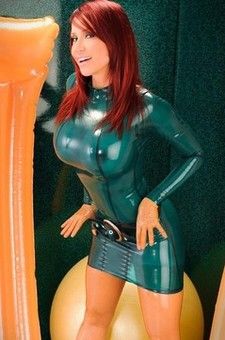 Bianca Green Orange Props